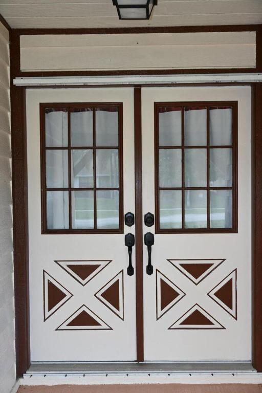 SUGAR POND MANOR OF WELLINGTON - Residential