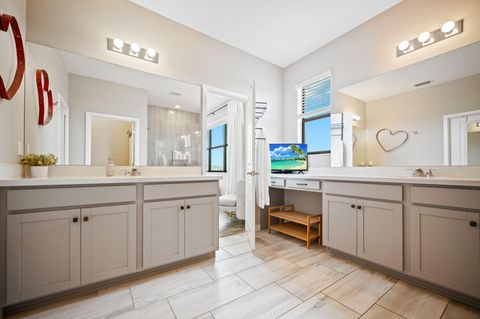 Tiny photo for 8697 Corvus DR, Lake Worth, FL 33467 (MLS # B26048393)