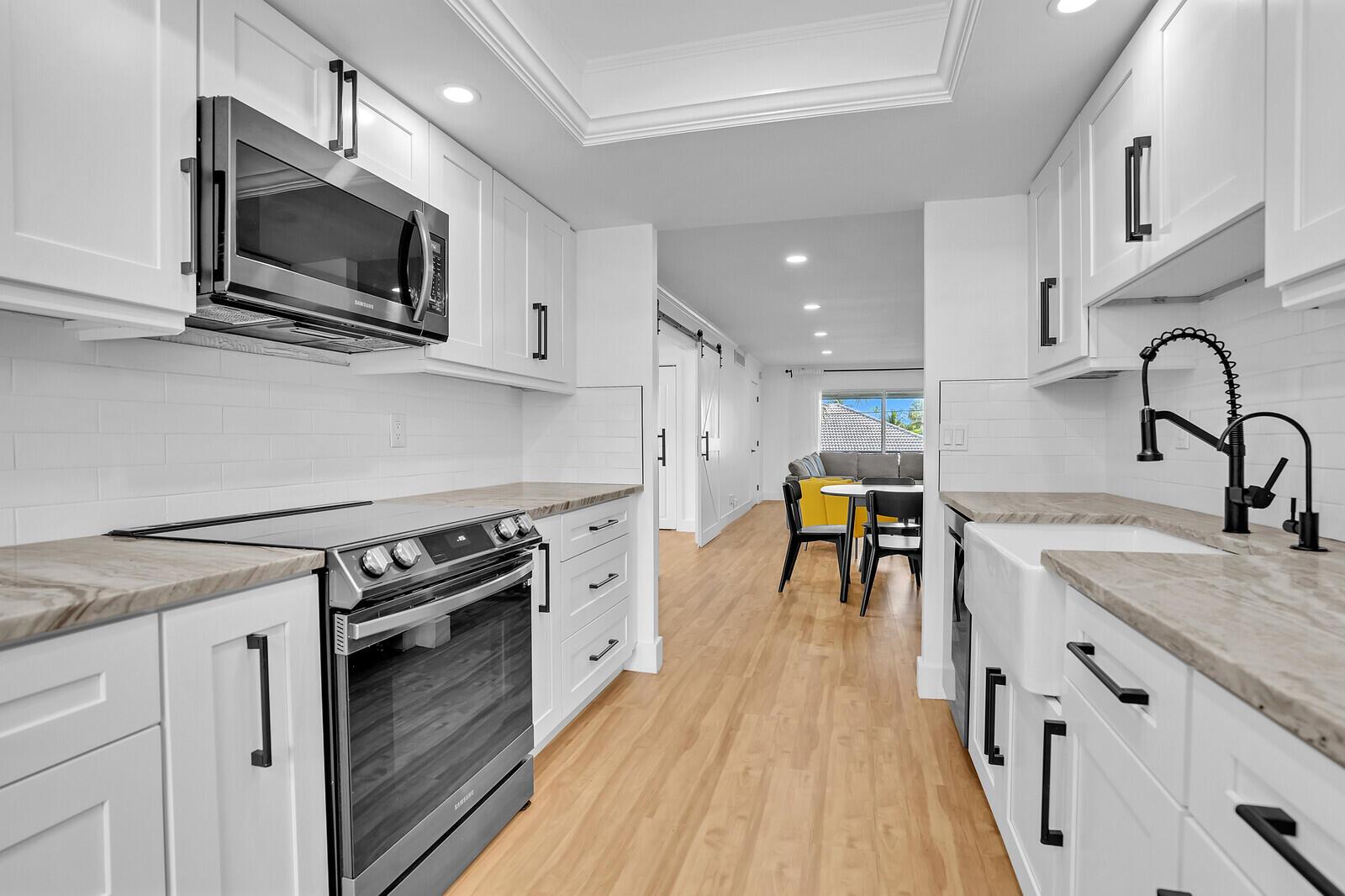 SUGAR SANDS NO 12 COND - Residential