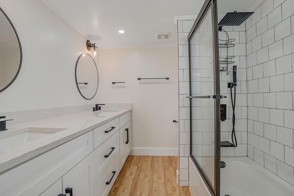 SUGAR SANDS NO 12 COND - Residential