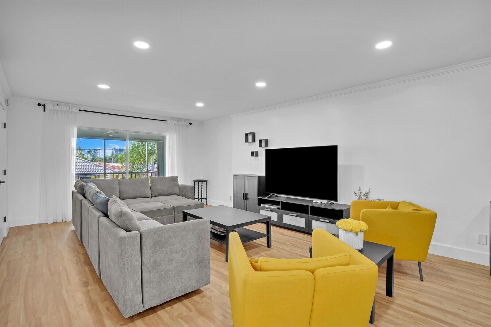 SUGAR SANDS NO 12 COND - Residential