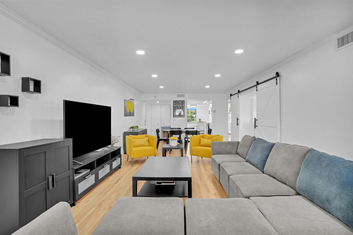 SUGAR SANDS NO 12 COND - Residential