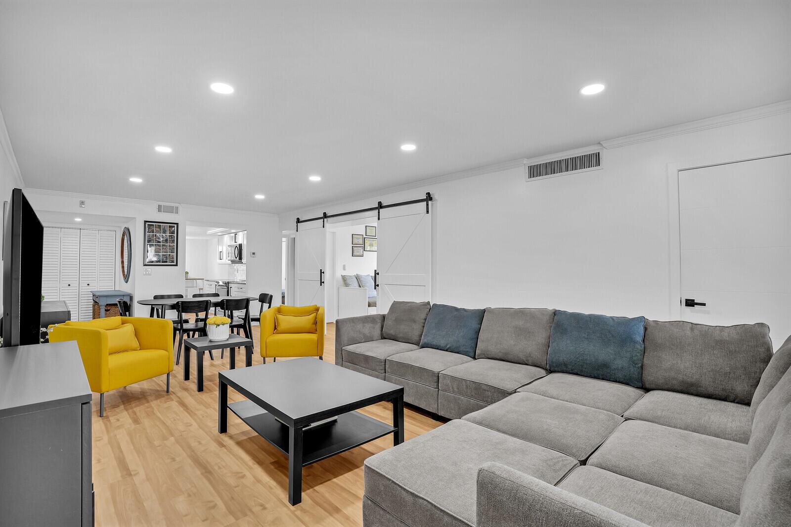 SUGAR SANDS NO 12 COND - Residential