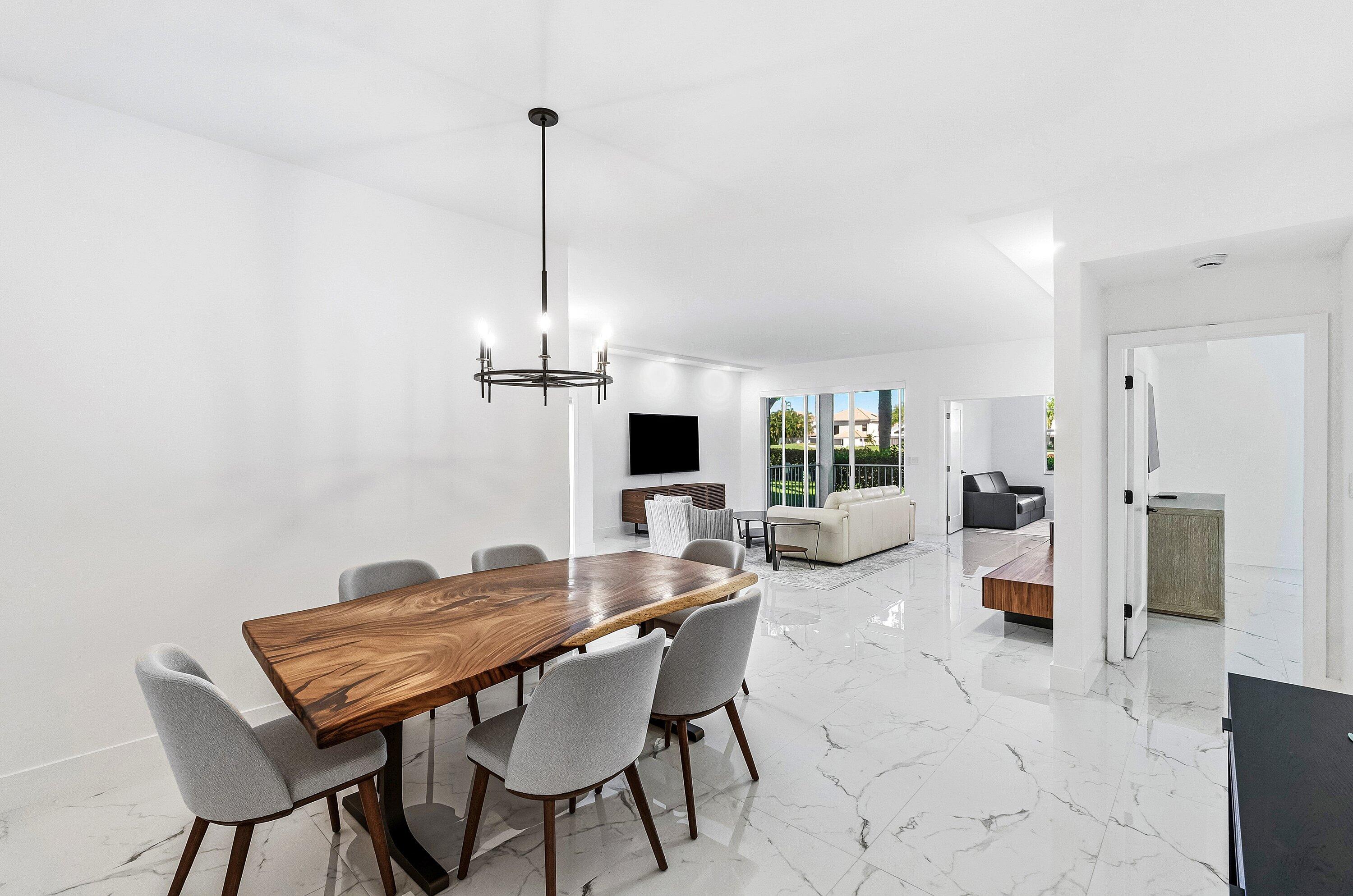 5082 Lake Catalina Drive A