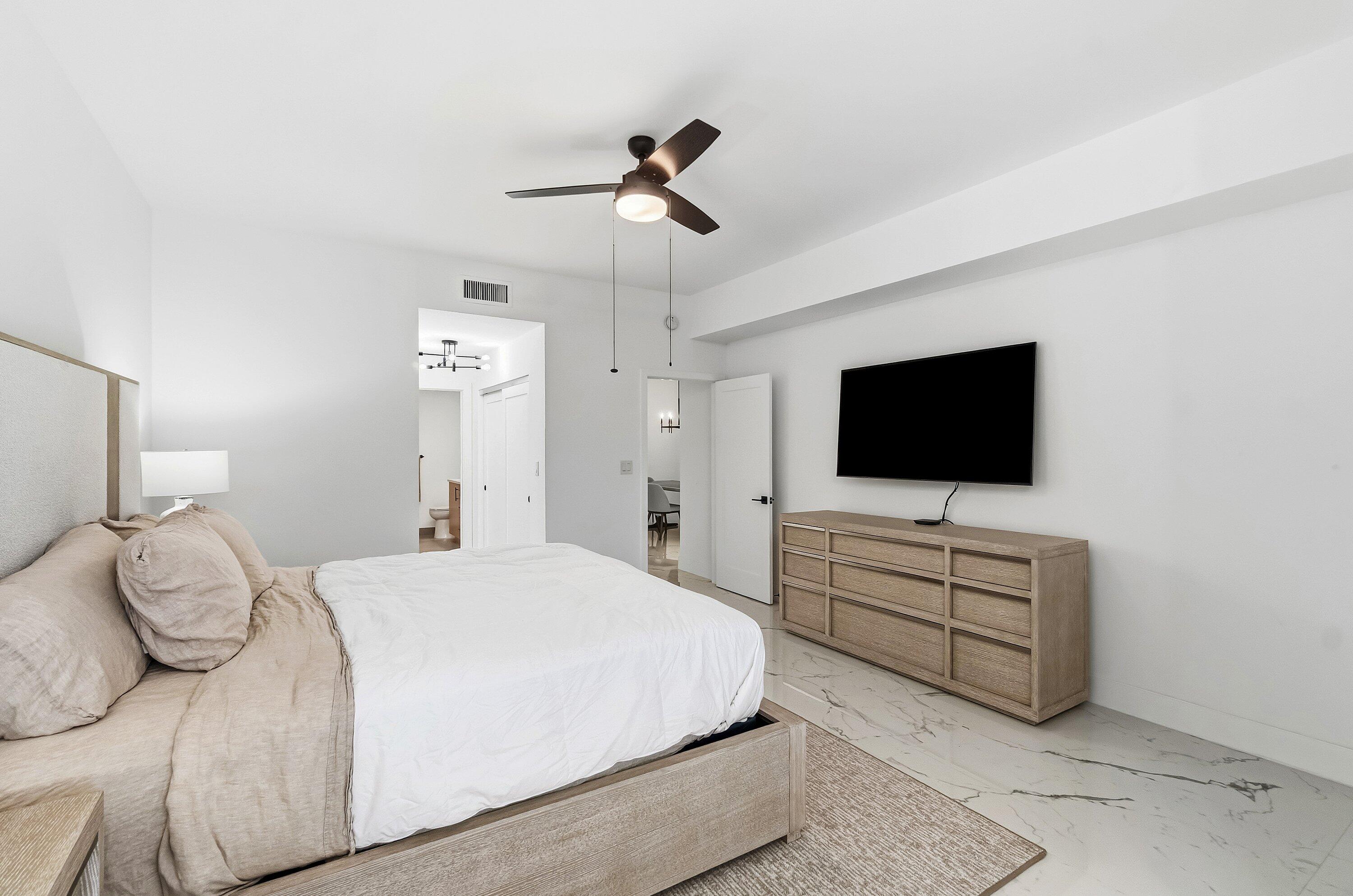 CATALINA / POLO CLUB - Residential