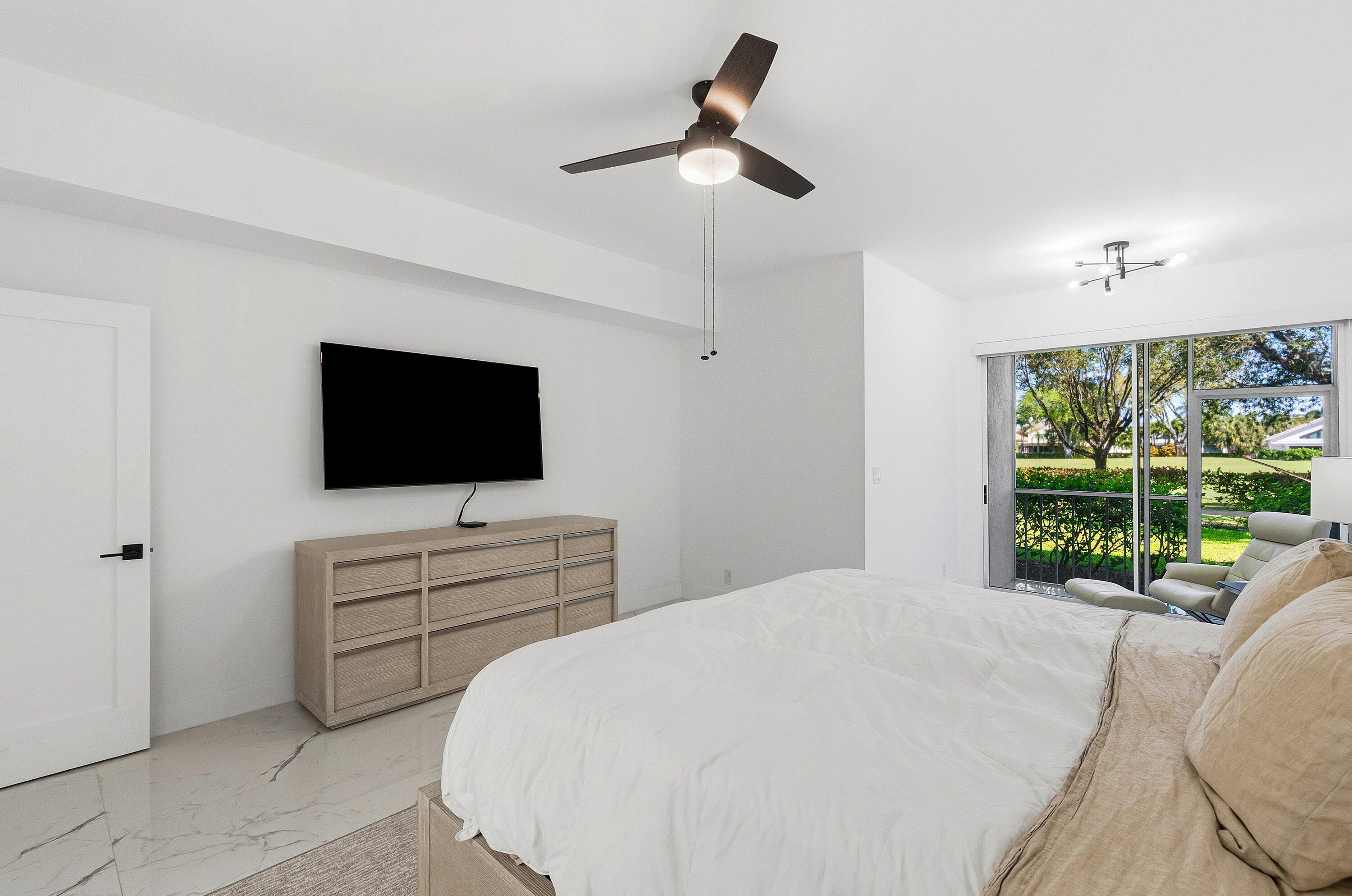 CATALINA / POLO CLUB - Residential