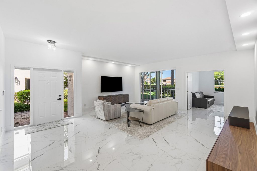 Photo of 5082 Lake Catalina Drive #A, Boca Raton, FL 33496 (MLS # B26009513)