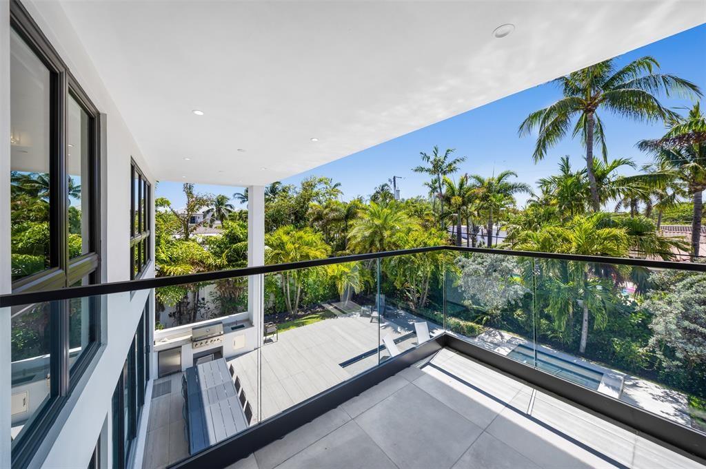 Harbour Heights Add 35-21 - Residential Lease