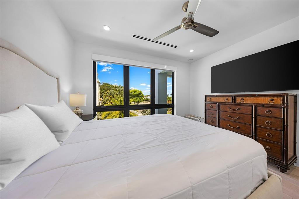 Harbour Heights Add 35-21 - Residential Lease