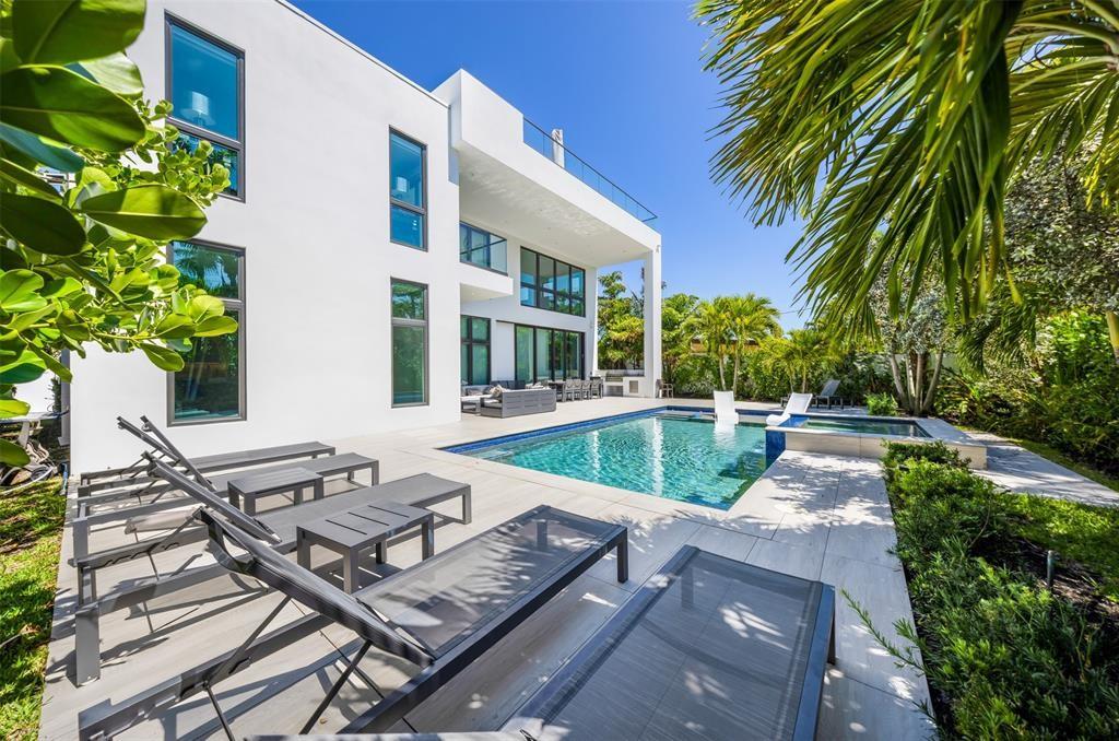 Harbour Heights Add 35-21 - Residential Lease