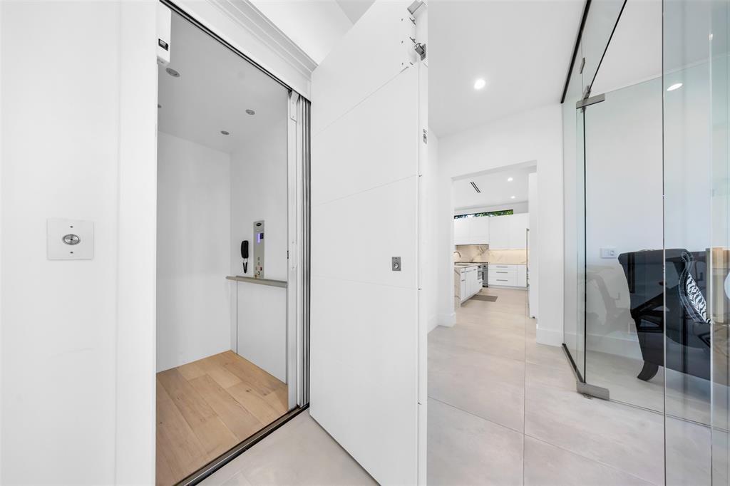 Harbour Heights Add 35-21 - Residential Lease