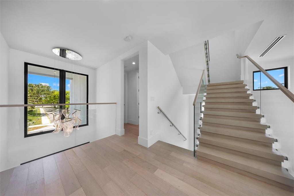 Harbour Heights Add 35-21 - Residential Lease