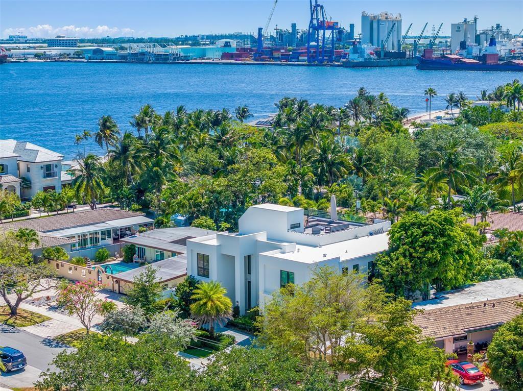 Harbour Heights Add 35-21 - Residential Lease