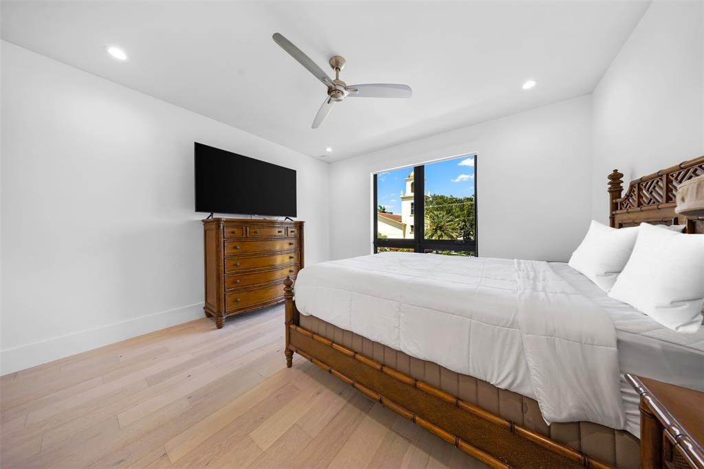Harbour Heights Add 35-21 - Residential Lease