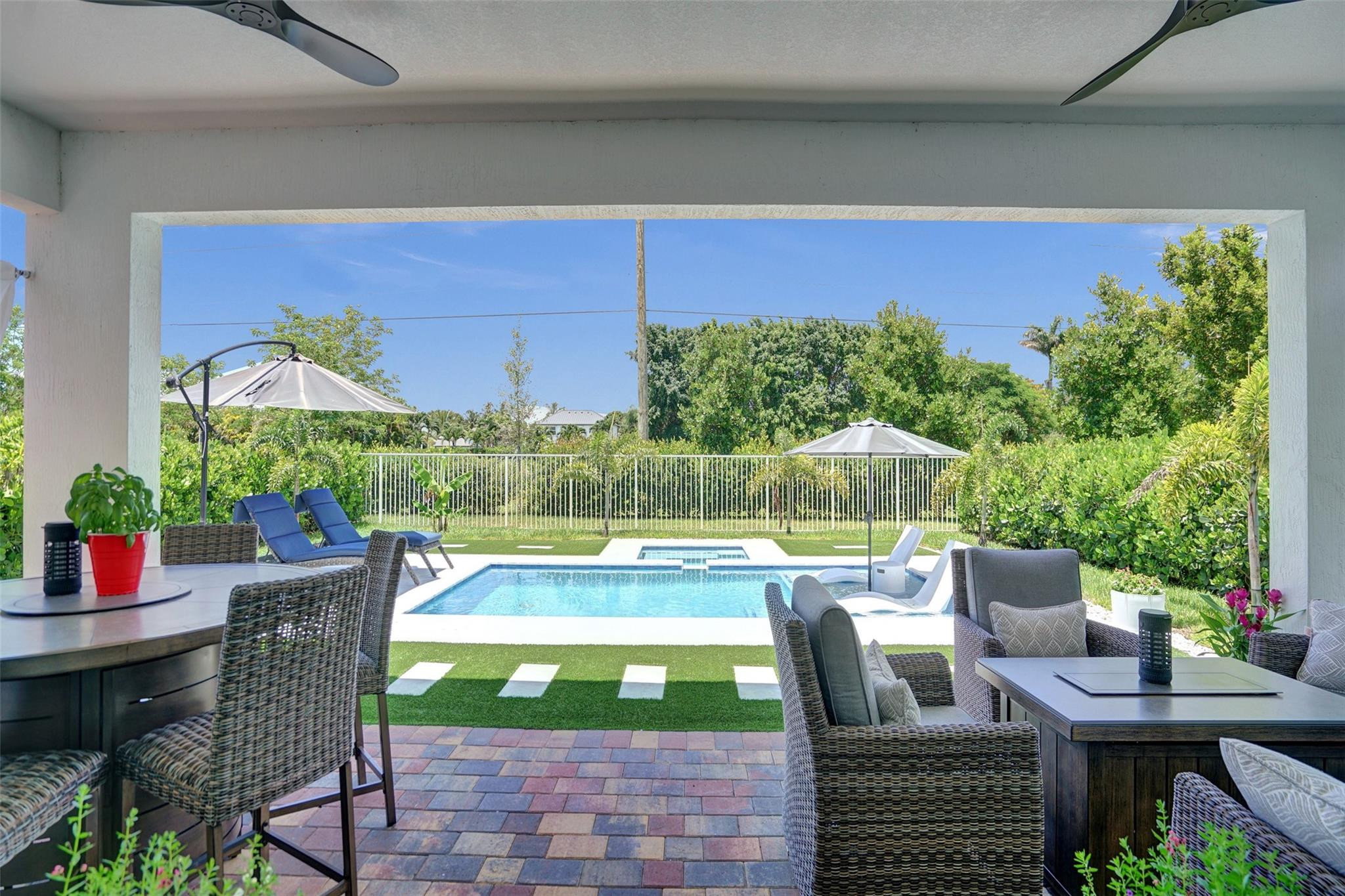 WINDSONG ESTATES - Residential