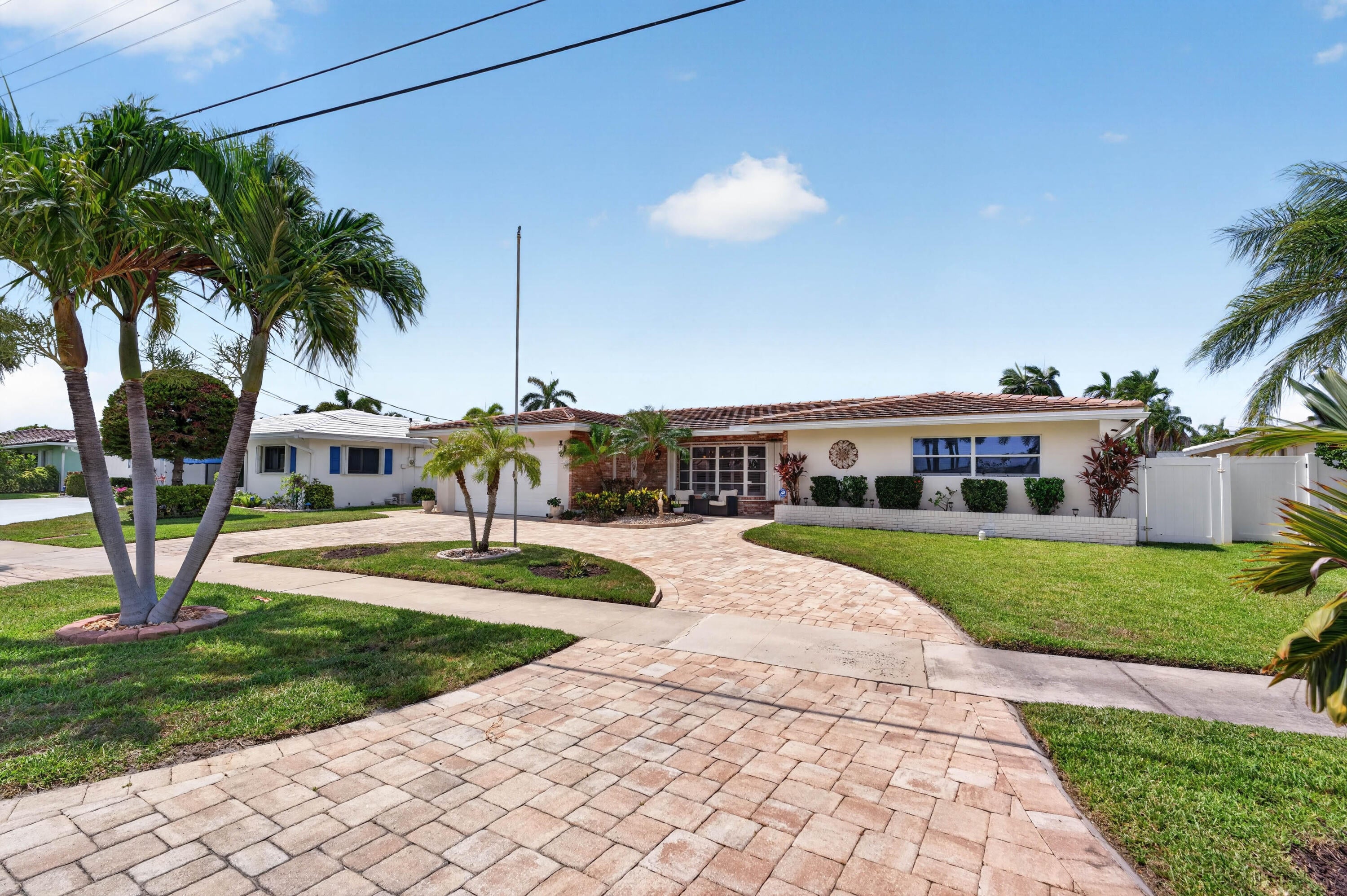 1517 SE 14TH Street
