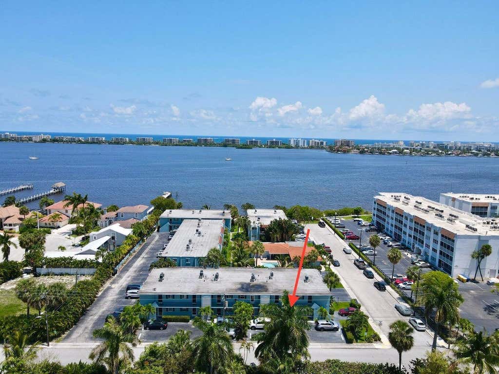 Photo of 1432 S Lakeside Drive #2, Lake Worth Beach, FL 33460 (MLS # B26042653)