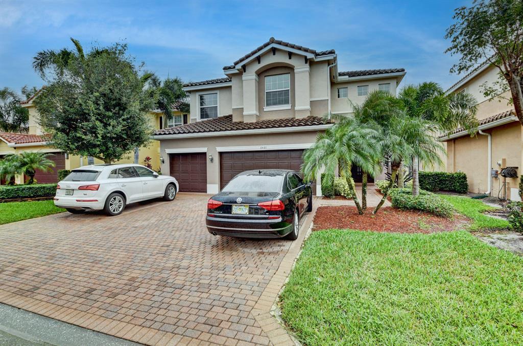 CANYON TRAILS - Residential