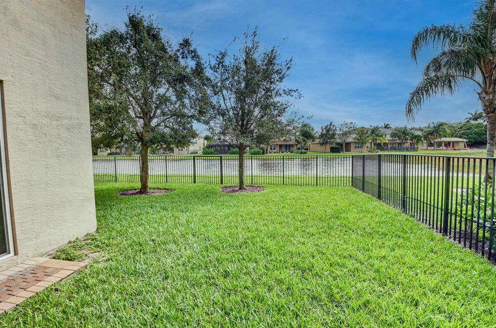 CANYON TRAILS - Residential