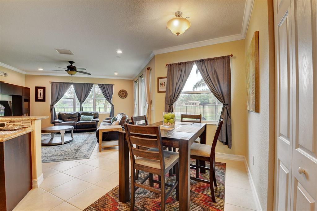 CANYON TRAILS - Residential