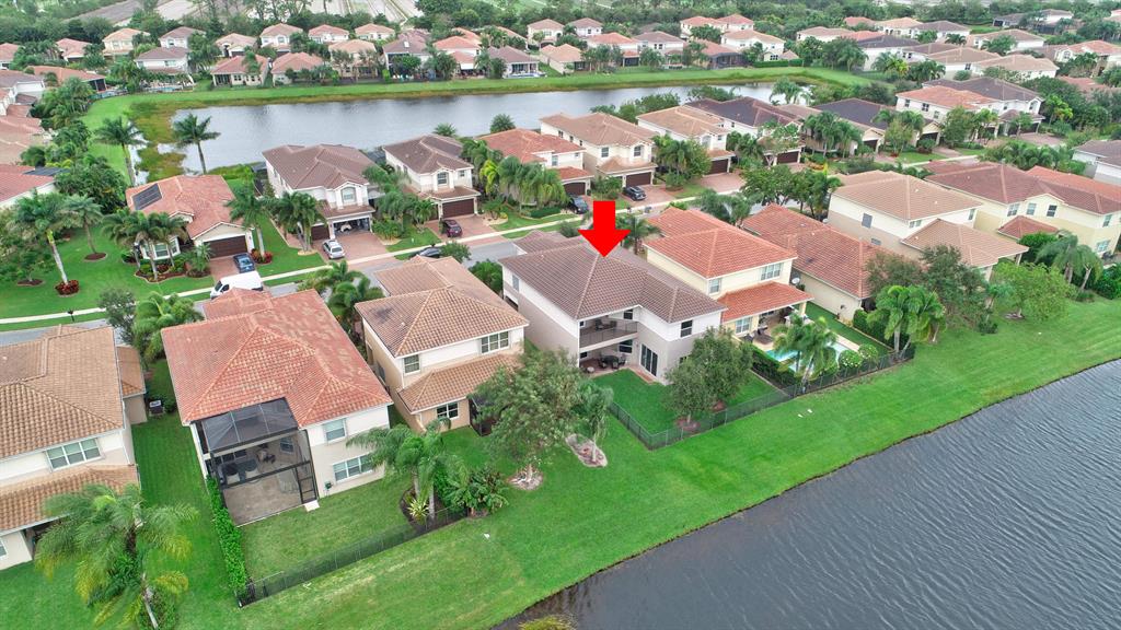 CANYON TRAILS - Residential