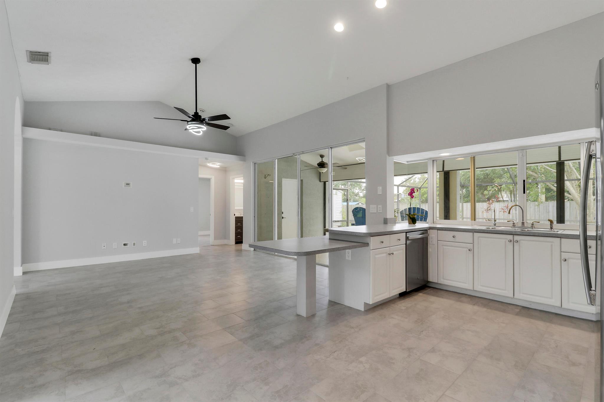 PORT ST LUCIE-SECTION 08 - Residential