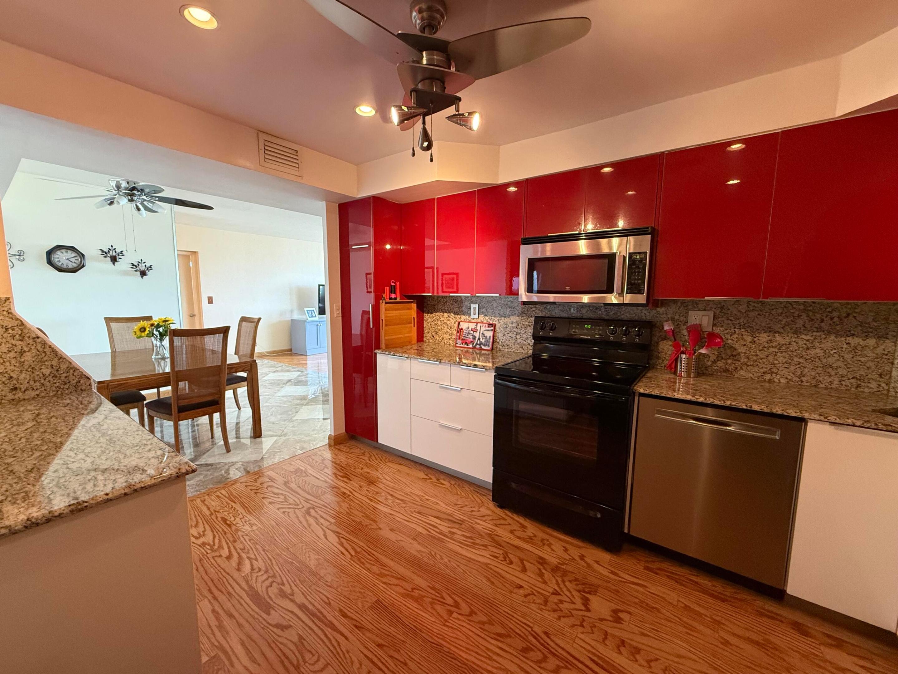 CORAL RIDGE TOWERS CO-OP - Residential