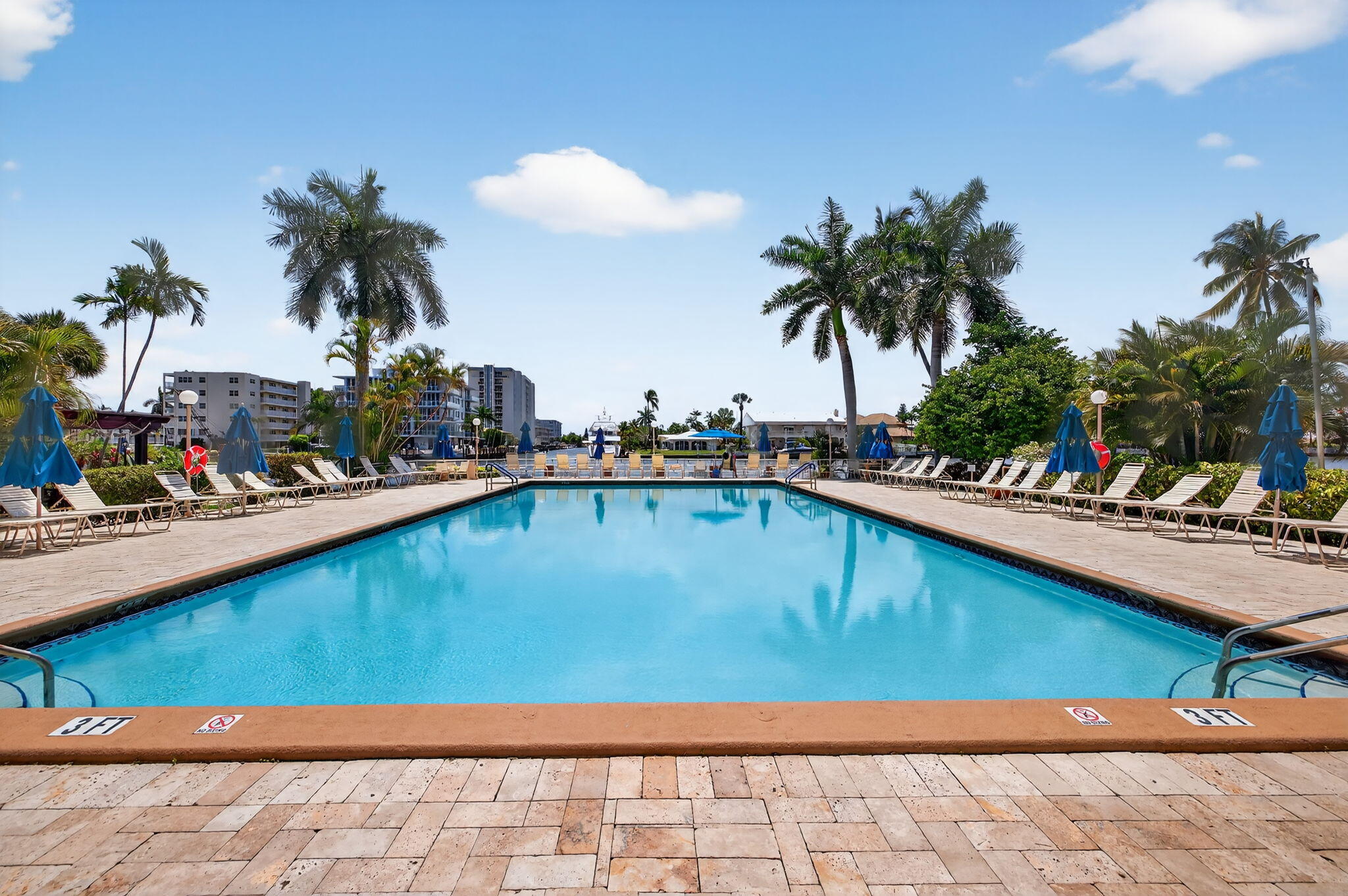 CORAL RIDGE TOWERS CO-OP - Residential