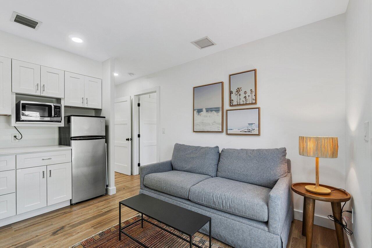 BROADMOOR SEC 4 - Residential