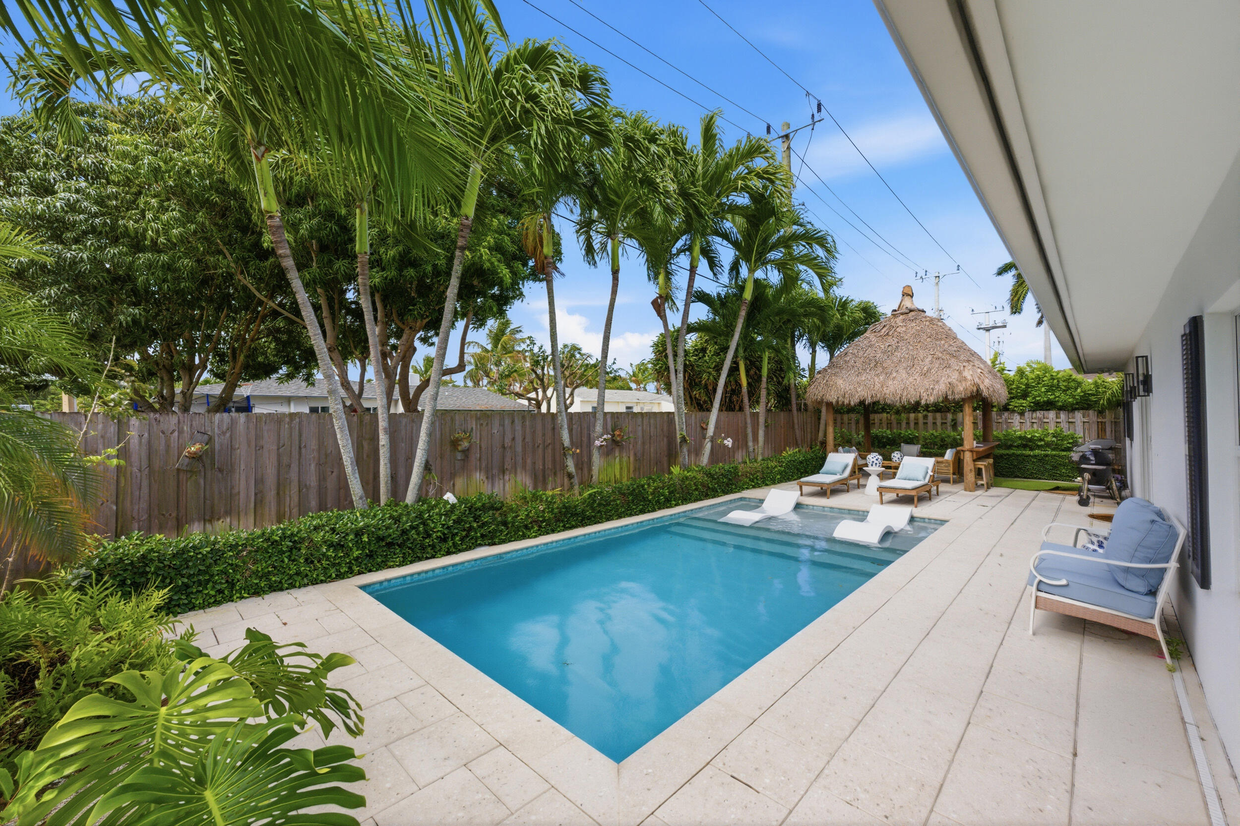 BROADMOOR SEC 4 - Residential