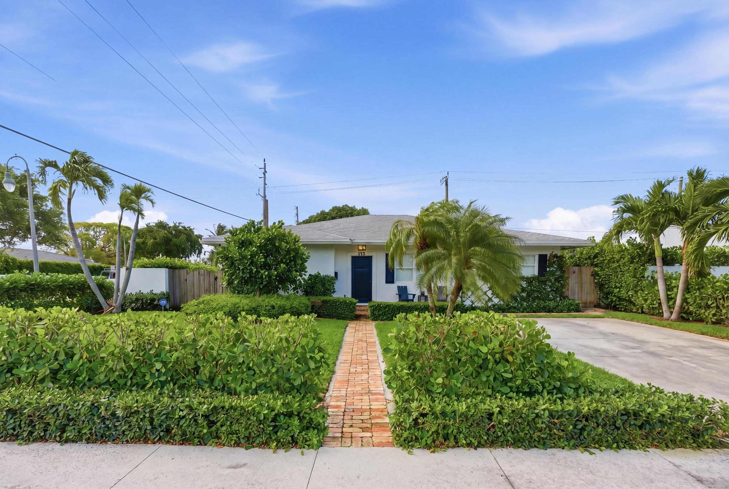 300 Lytle Street, West Palm Beach, FL, 33405/$1,875,000 1 300 Lytle Street