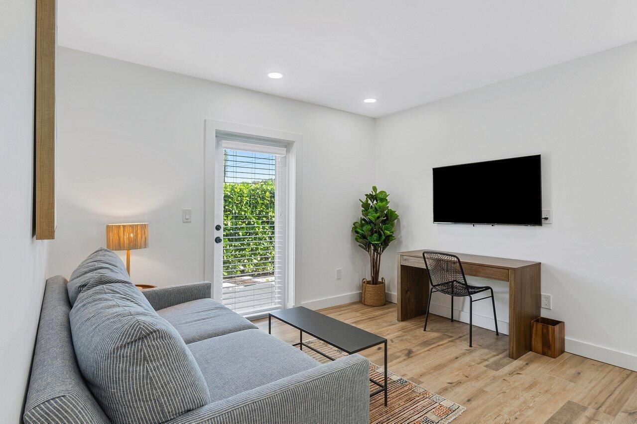 BROADMOOR SEC 4 - Residential