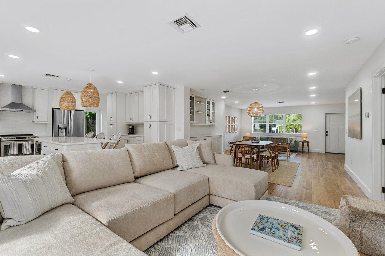 BROADMOOR SEC 4 - Residential