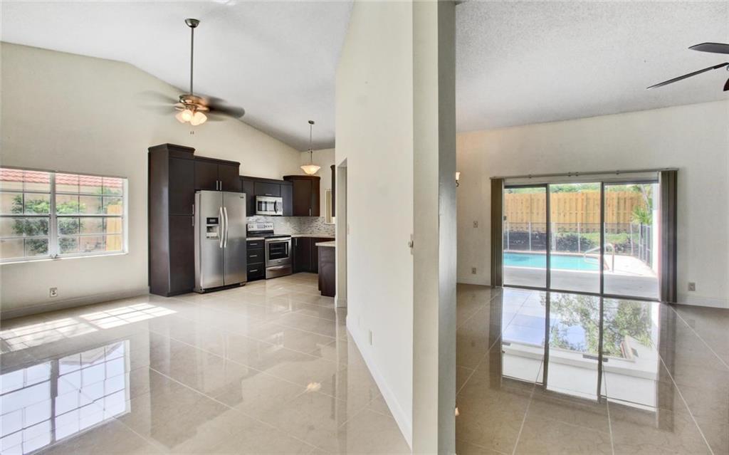 Coral Spgs Village - Residential