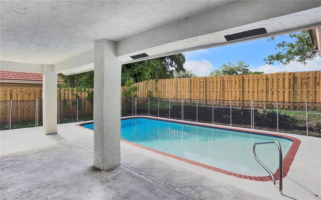 Coral Spgs Village - Residential