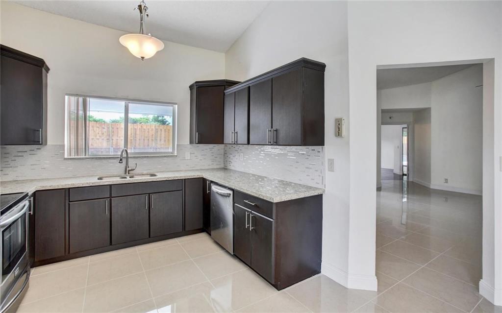 Coral Spgs Village - Residential