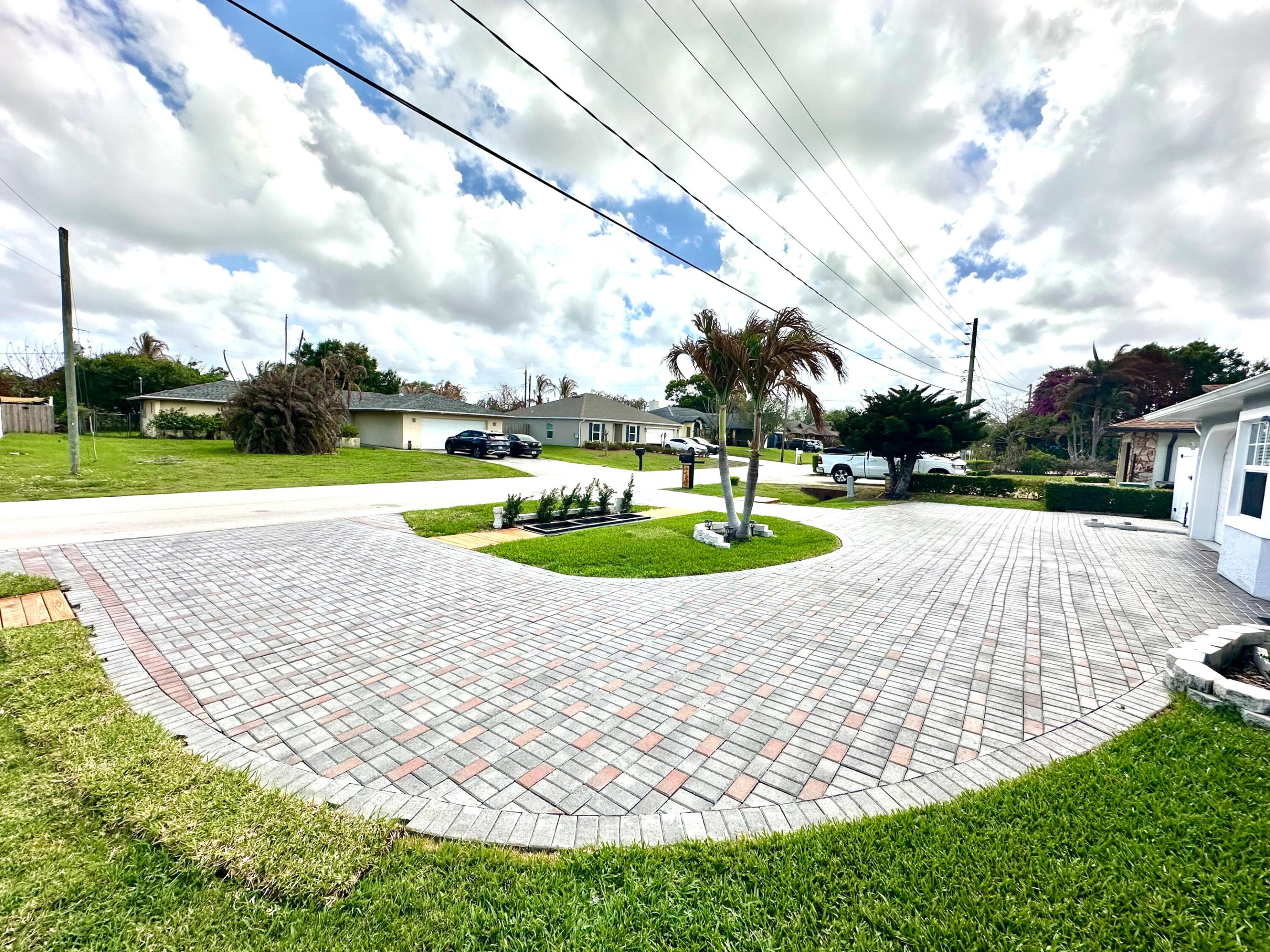 PORT ST LUCIE SECTION 26 - Residential