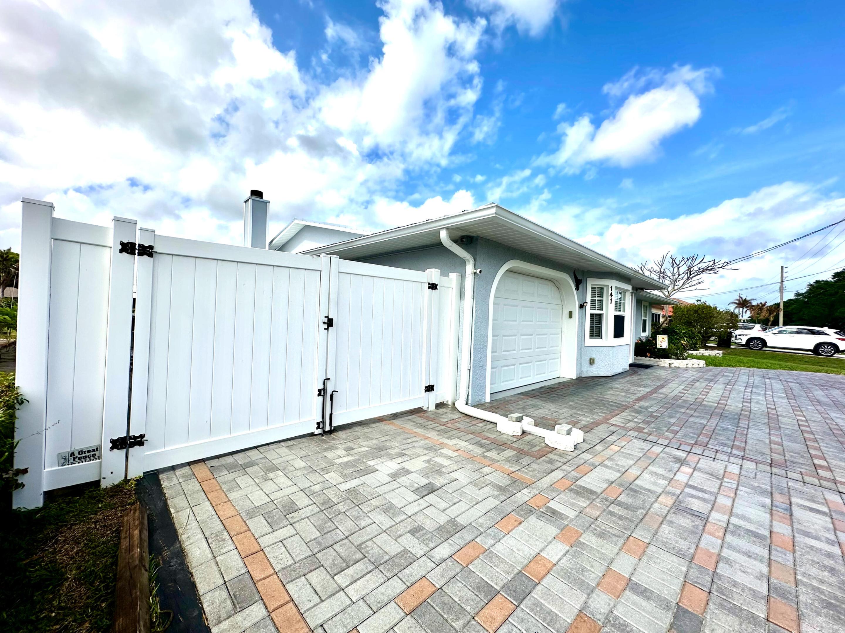 PORT ST LUCIE SECTION 26 - Residential