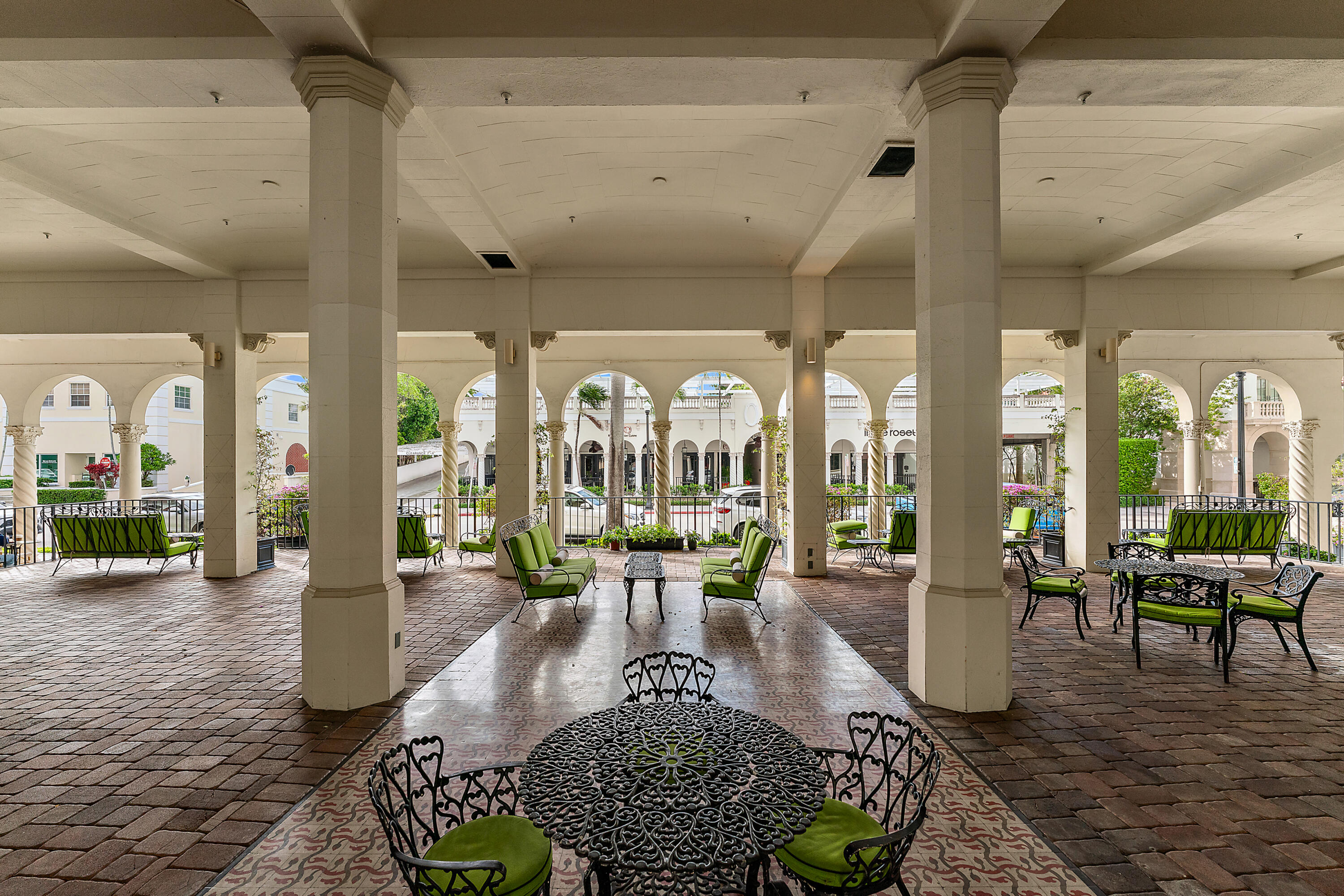 PALM BEACH HOTEL CONDO - Residential Lease