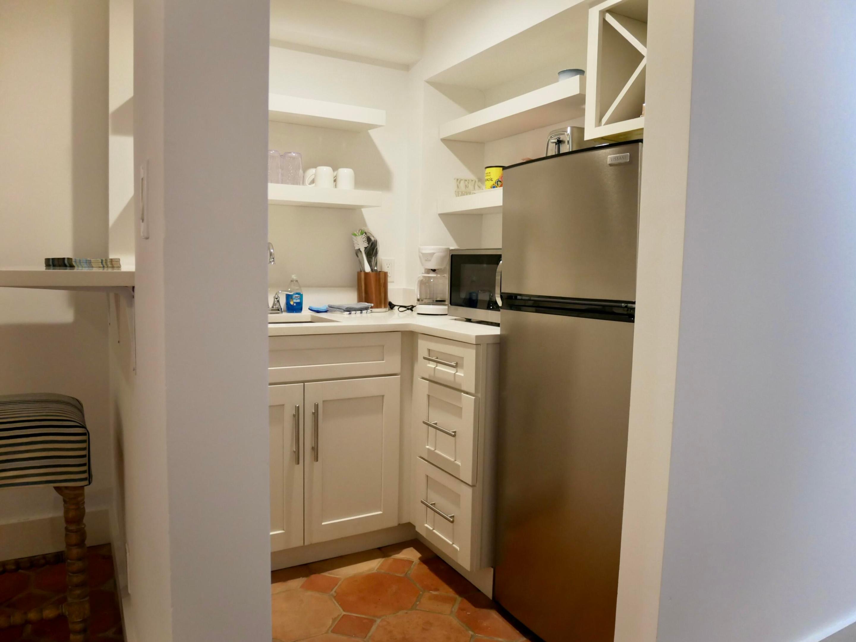 PALM BEACH HOTEL CONDO - Residential Lease