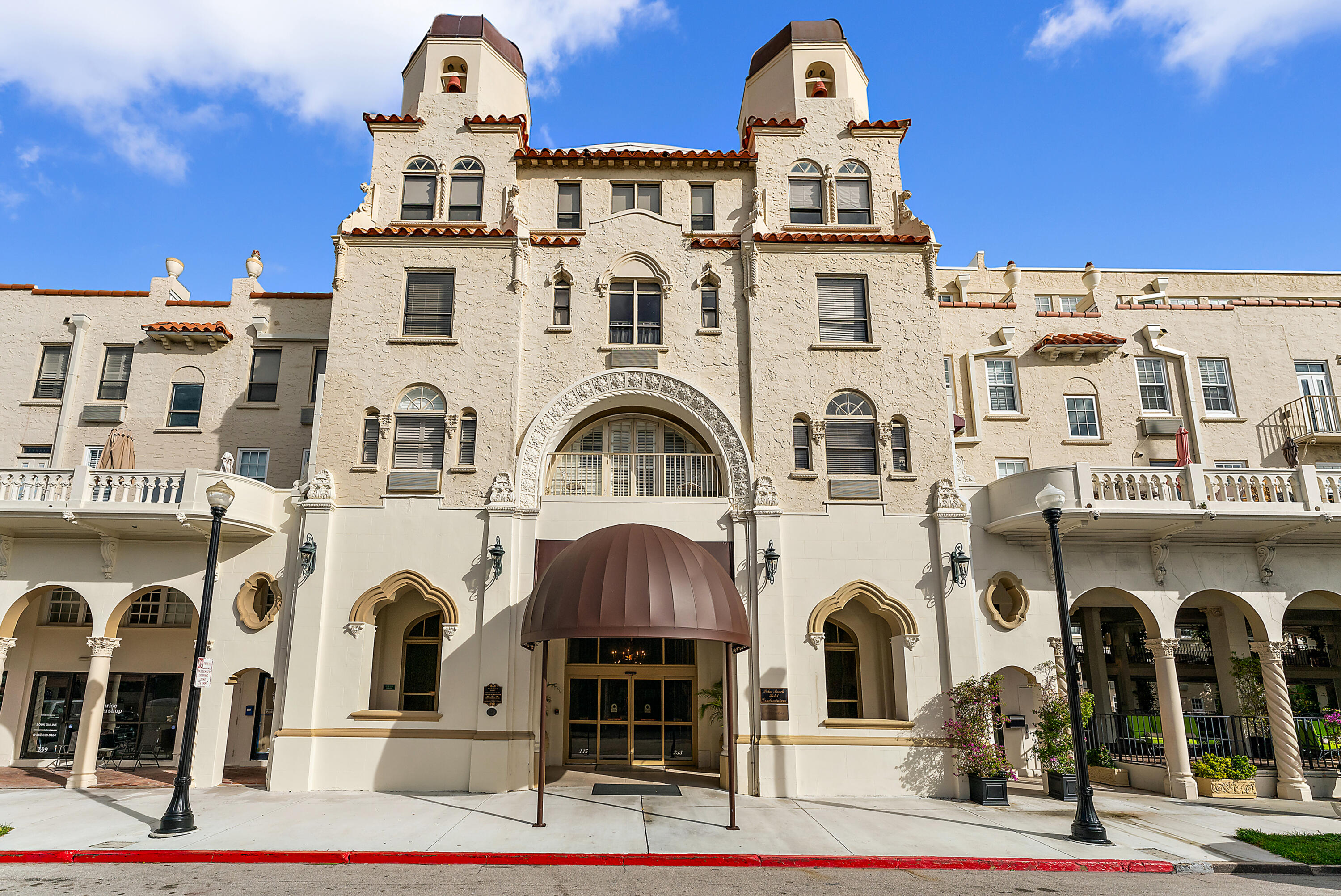 PALM BEACH HOTEL CONDO - Residential Lease