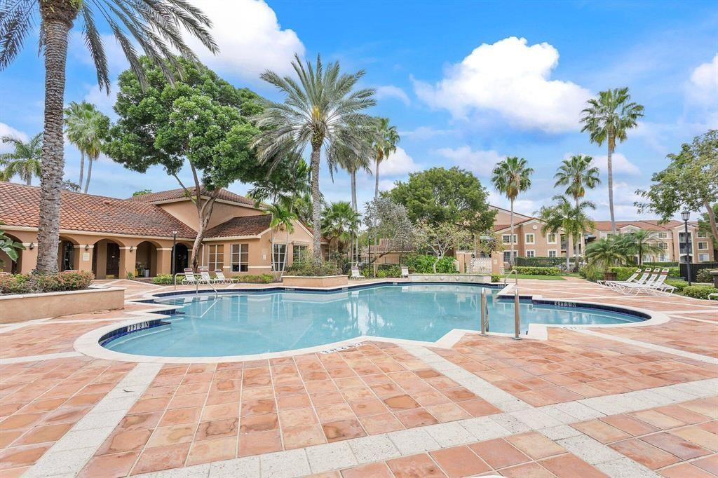 CARRINGTON COCONUT CREEK - Residential Lease