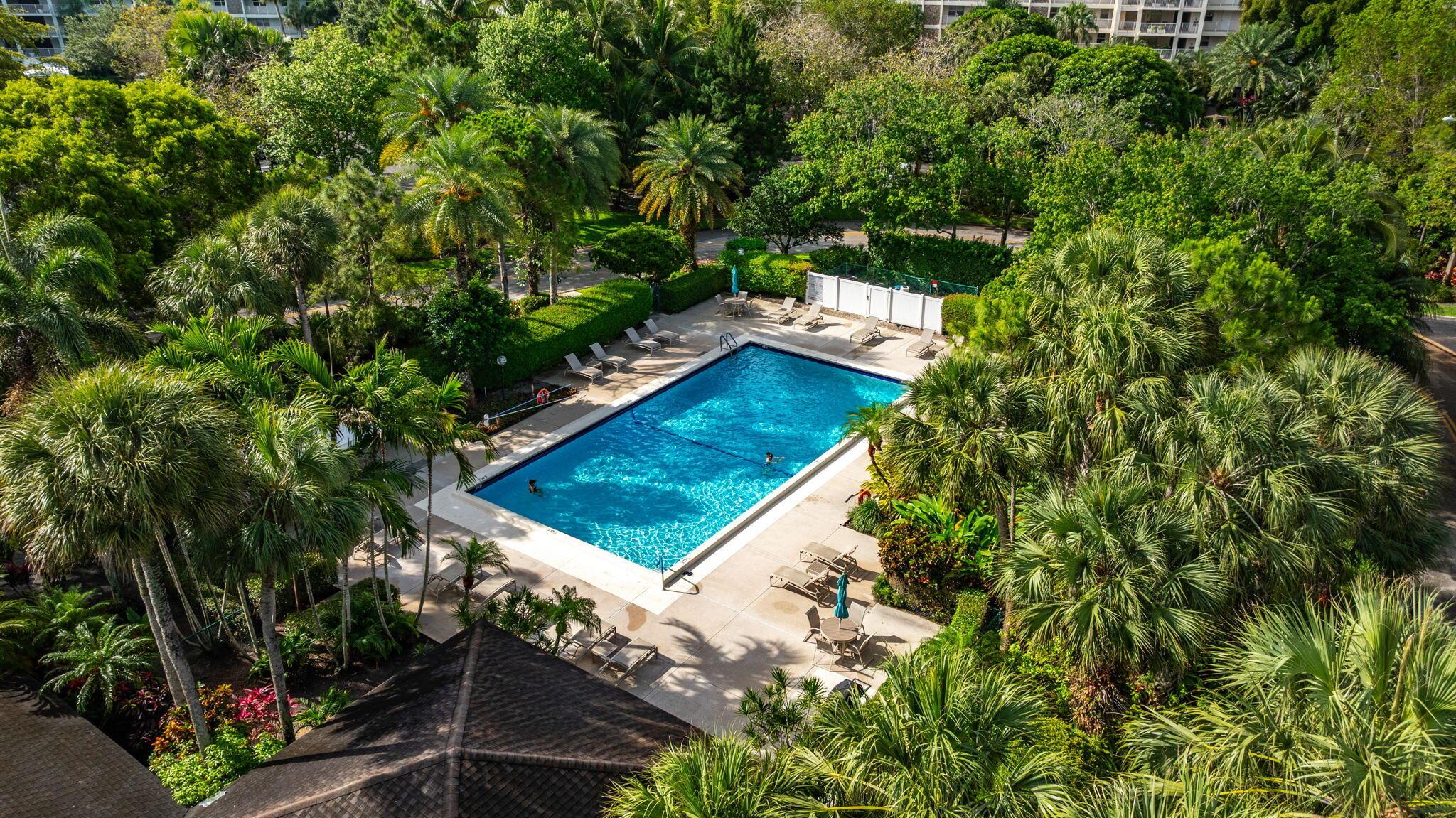 4000 Cypress Grove Way 402