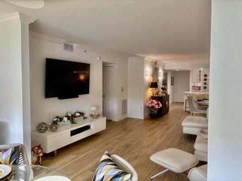 Tiny photo for 5778 Crystal Shores Drive #303, Boynton Beach, FL 33437 (MLS # B26034878)