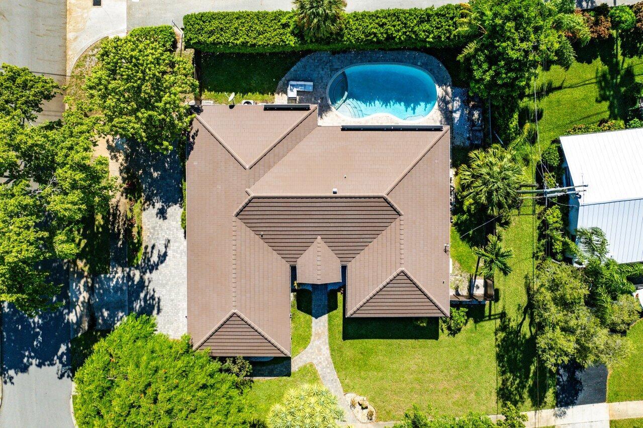 YACHT CLUB - Residential