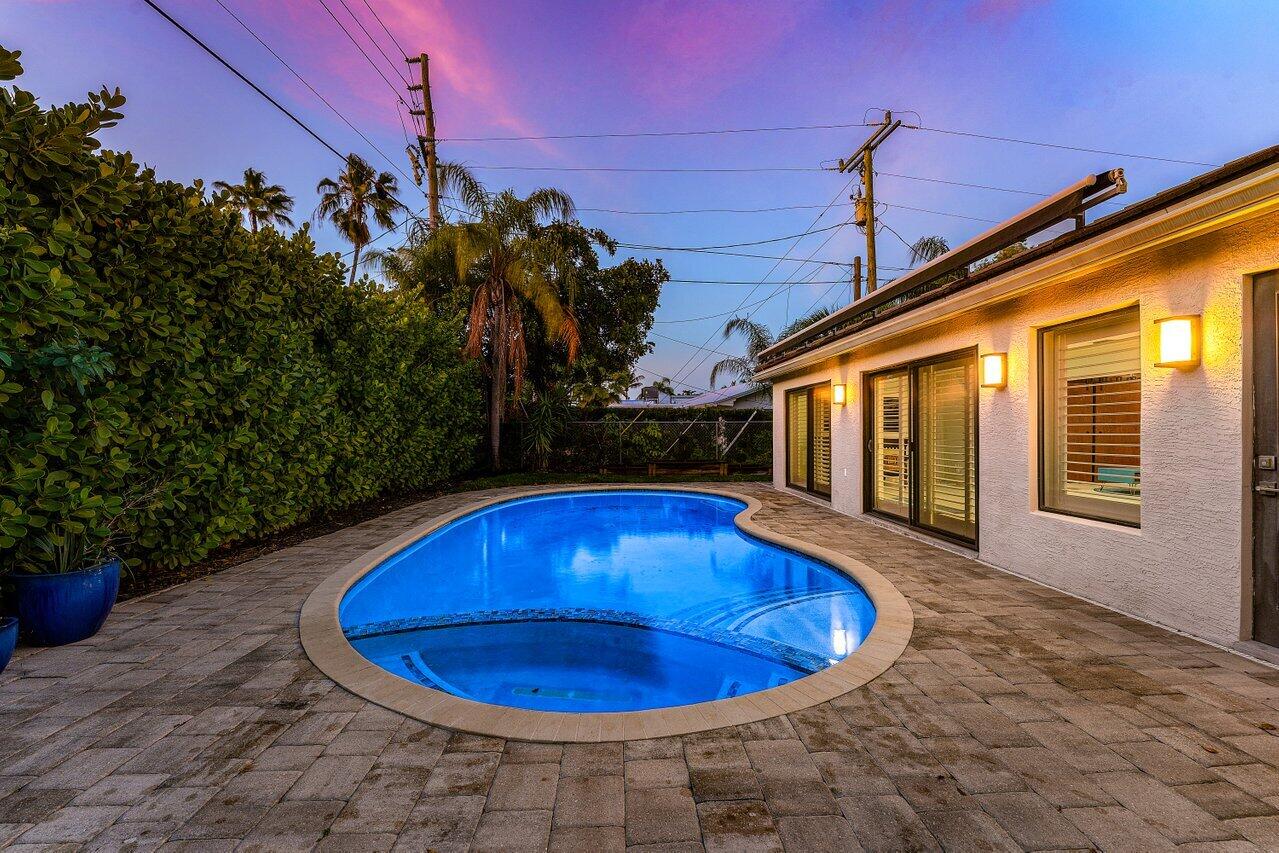 YACHT CLUB - Residential