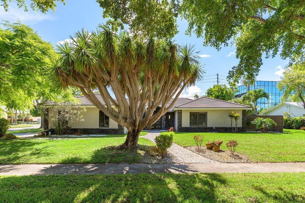 Photo of 701 Buoy Road, North Palm Beach, FL 33408 (MLS # R11115503)