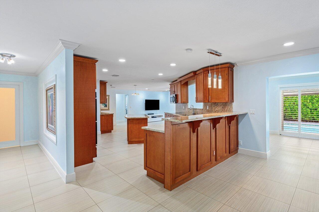 YACHT CLUB - Residential