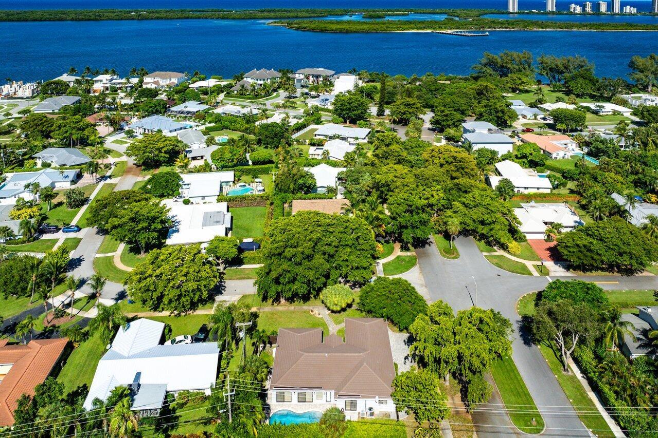 YACHT CLUB - Residential