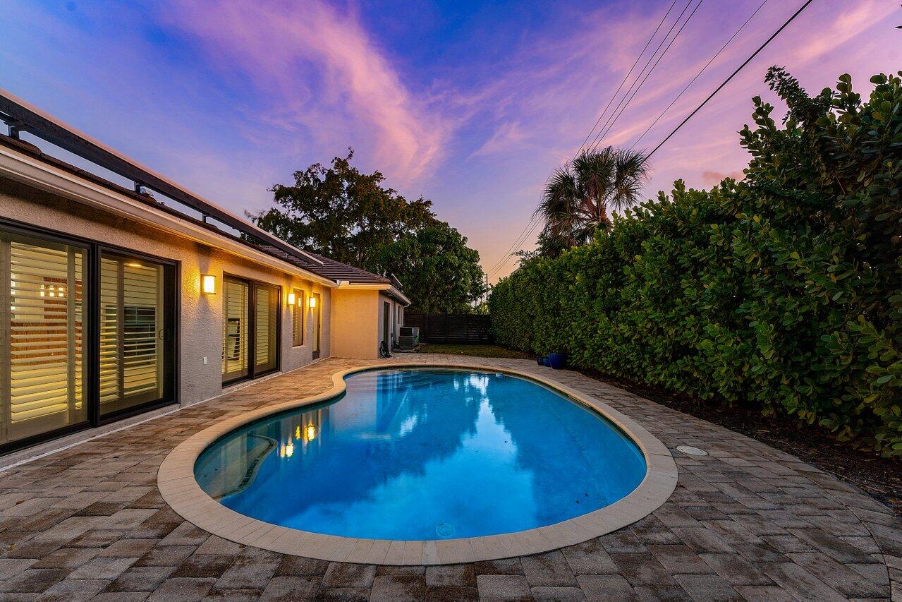 YACHT CLUB - Residential